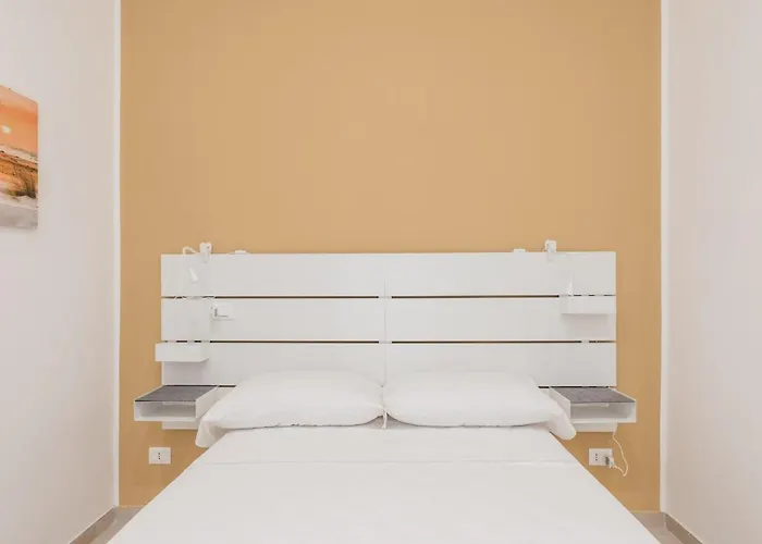 The Rent - Two-bedroom Close To San Pietro Apartamento