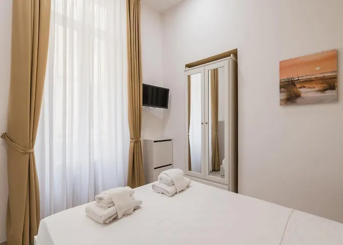 The Rent - Two-bedroom Close To San Pietro Apartamento